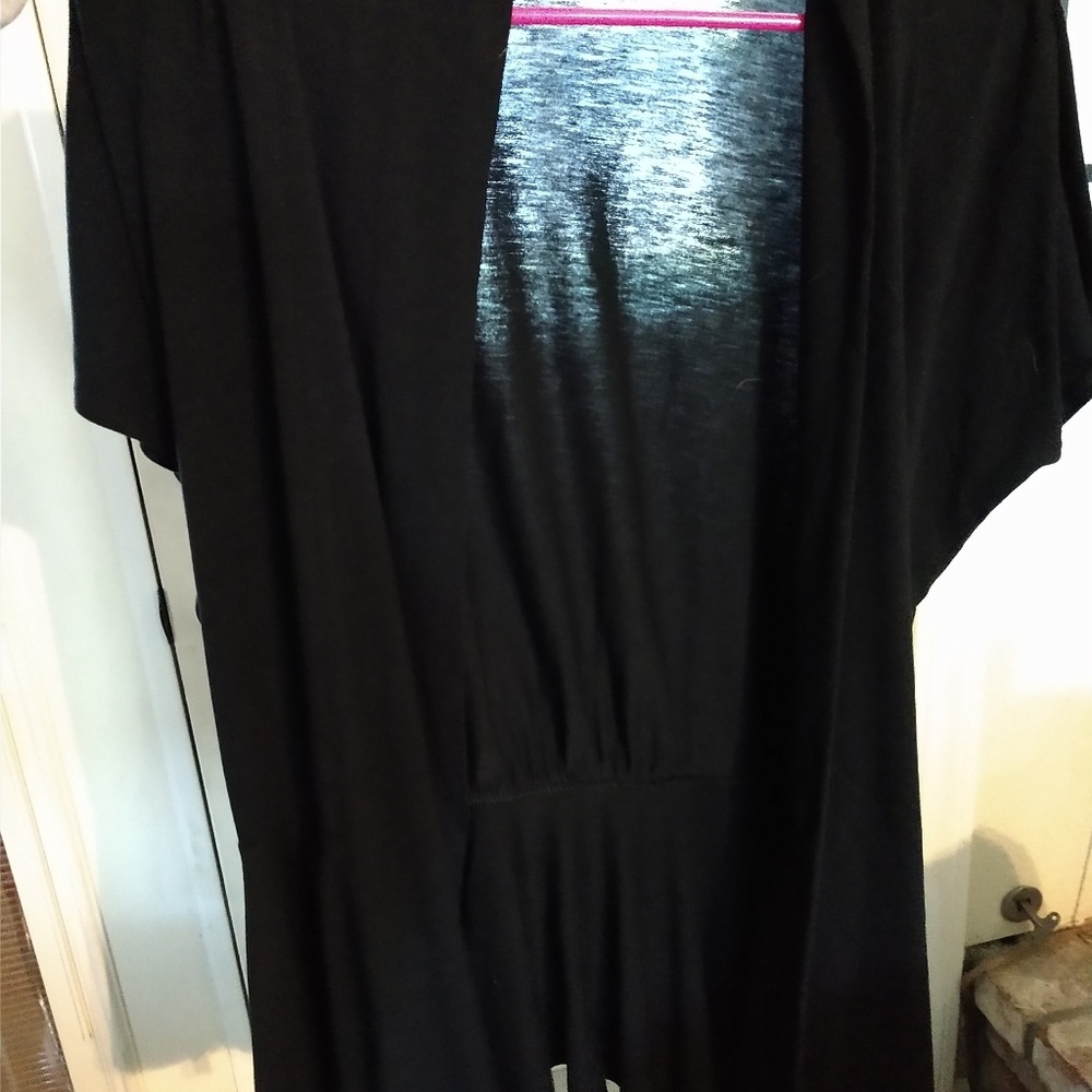White House Black market size medium black tunic